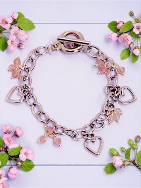 3 Heart Silver Tone With Pink Crystals Toggle Bracelet Valentine